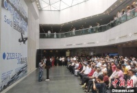 “涛声依旧——陈小奇个人艺术展”广东美术馆开幕