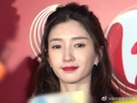 江疏影首次回应做核酸检测时的痛苦表情……