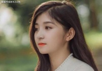 女人是“情场老手”，会习惯这几个动作