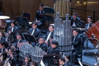 以光明之光照亮时代新征程，《征程·光明》世界首演圆满落幕