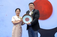 河南工艺美术大师80余件钧瓷精品亮相上海，件件惊艳！