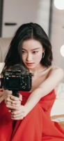 倪妮，红色热烈写真壁纸