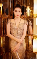 章子怡华表奖造型️！