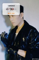 有没有人心疼一下秦昊，我说昊啊，这几天少看点手机，听话