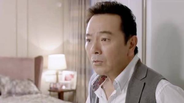富婆发现丈夫在外不安分,怎料她不哭不闹……