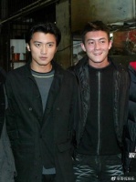 反目成仇的5对明星，为名为利为感情，终究落得一拍两散