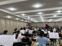 门德尔松经典代表作明晚奏响山城，执棒指挥邵恩提前“剧透”怎么听