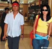 李亚鹏和王菲在一起那几年，穿着风格和现在完全不同……