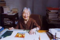 杨绛：走到人生边上——自问自答