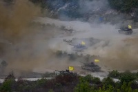 “三八线”附近，韩美开始了……