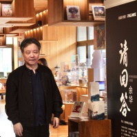 余华会读者，聊摸鱼、上香、空心人，网友：懂我！