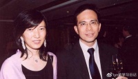 李嘉诚儿媳年轻照片曝光，如今看着像菜市场大妈，当年却不输女星