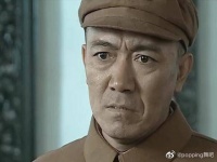 二营长！你XX的意大利炮呢！ 给我轰这个老夫子！