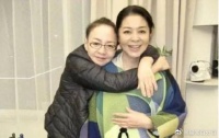 有一天，倪萍打电话给宋丹丹：“你干嘛呢？” 宋丹丹说：我想死
