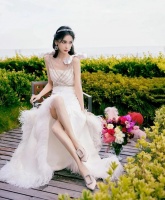 Angelababy的下坡路，不怪黄晓明