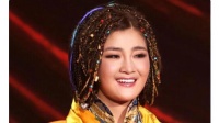高颜值引降央卓玛疯狂倒追，婚后生3胎，如今成为幸福女人