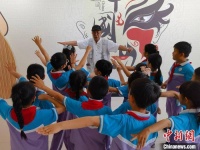 河北高阳：戏润童心 昆曲进校园