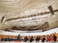 献上一场“有温度的乐音” 73岁川籍作曲家杨新民举办专场音乐会