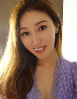 过富贵生活！获过亿赡养费的前TVB港姐何艳娟请朋友吃一顿花6千元