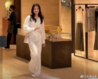 刘涛久违现身模样大变，气质风格像韩星，长相似陈妍希又像姚晨……