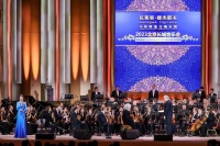 捷杰耶夫领衔马林斯基交响乐团奏响华彩乐章