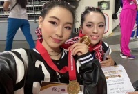 小s大女儿获韩国舞蹈大赛第一名 开心表示“妈妈已哭”