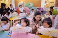 家地乡：一把西湖绸伞下的记忆 这个集体生日他们这样过……