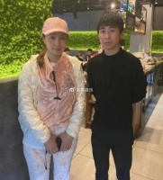 张庭近况照公开，和陶虹两人都已在国外，家庭生活不受影响