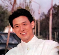 他是“央视耻辱”，成名后抛弃妻子，和董卿同居5年被甩，死不悔改被央视开除