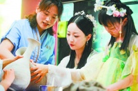 玉松汝瓷传习所举办“汝瓷·汉服”活动