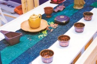 宜兴紫砂陶 跨界融合传新意