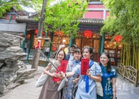 老戏重回，新人登台！恭王府大戏楼响起琴声戏腔