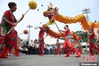 重庆：“龙舞巡游”“非遗戏曲”展演迎“文化和自然遗产日”