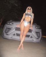 Kim Kardashian 金卡戴珊另一组由著名情色摄影师 Indiana……
