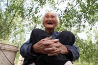 陈 老 太 的 幸 福 生 活