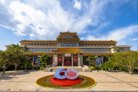 “美的殿堂”中国美术馆60周年：600件馆藏家底走向大众