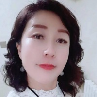 民间歌手玉香演唱的歌曲《梦中的哈达》（附伴奏）