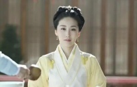 嫁豪门最惨女星：母亲葬礼上被提离婚，双胞胎儿子被小三抢走