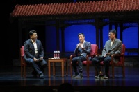 人艺院庆，冯远征邀于震和观众说说心里话