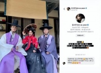 李栋旭修图不忘同框女演员，金素妍留言感谢，半个多月才被发现？