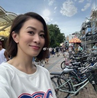 佘诗曼回巢TVB拍戏赢尽人心 杀青宴拿过万抽奖超20人中奖