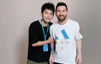 梅西效应！苏醒合影后咖位提升，好友争相模仿，杨迪：球王待遇