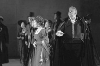 《托斯卡》 国际组演员原汁原味呈现意式经典