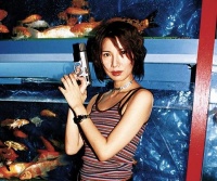 香港知名女星现身寺庙做义工，酒驾找人顶罪入狱，恋爱多年不结婚