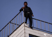 如果跳楼一半后悔了怎么办？在下坠期间你会经历什么，还有机会吗