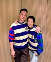 陈展鹏携妻女参加胡杏儿儿子生日派对 两家人合影被网友起哄当亲家