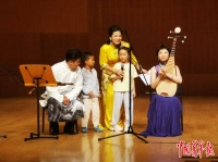 当古诗词朗诵遇上即兴民乐演奏