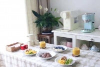 只有你慢慢变得足够好，你才会遇到越来越多的所谓的贵人。