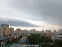 北京，暴雨云团出现！来自中气爱摄影群和煦春风