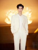 迪丽热巴黄景瑜，王俊凯，鹿晗张艺兴，罗云熙，袁弘张歆艺